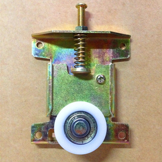 R60 Universal Door Wheel Set